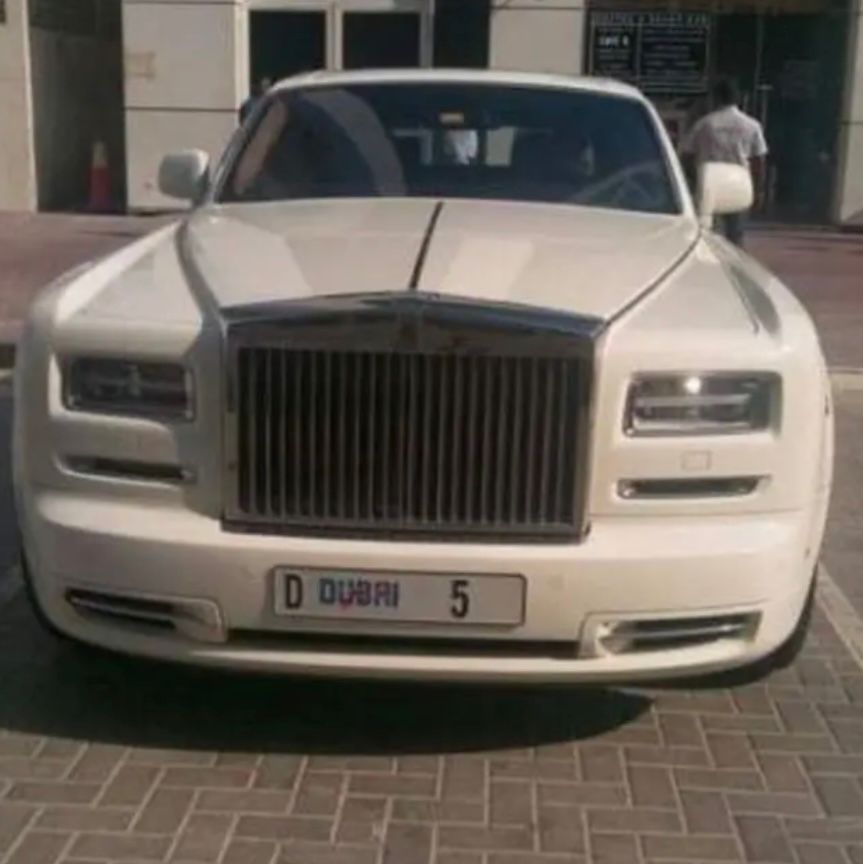 Limited Vintage Dubai License Plate